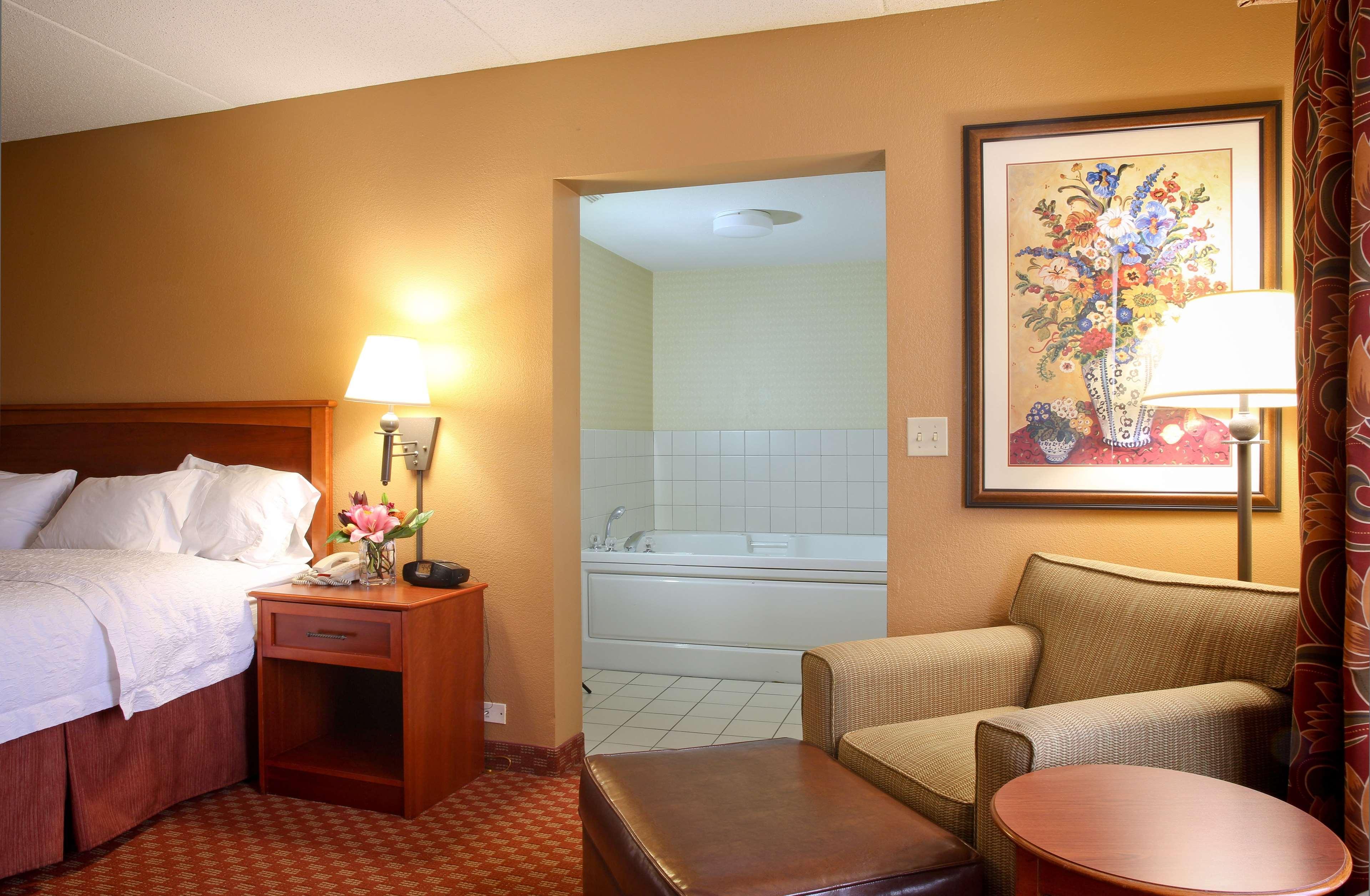 Hampton Inn Mchenry Eksteriør bilde