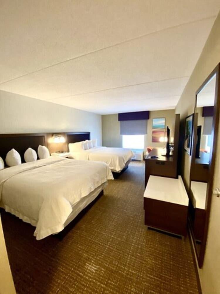 Hampton Inn Mchenry Eksteriør bilde